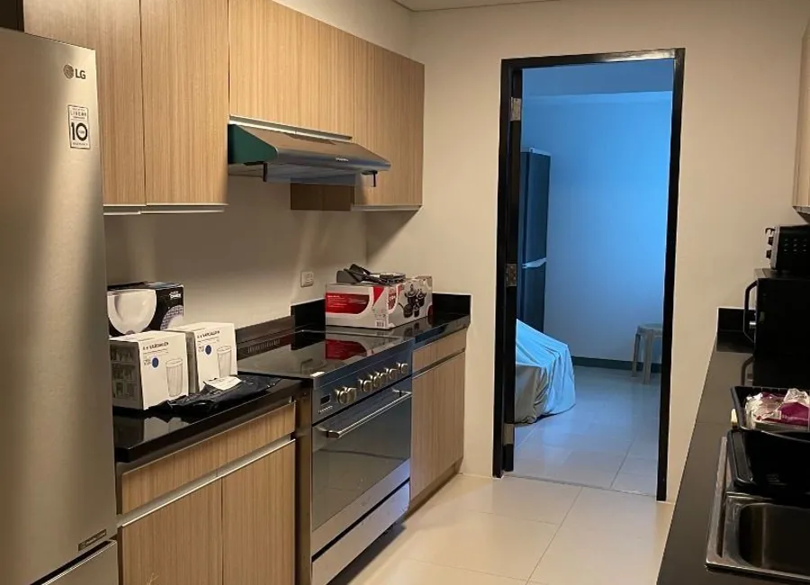 RUSH SALE 3 BEDROOM UNIT IN ONE MARIDIEN FACING TERRA PARK